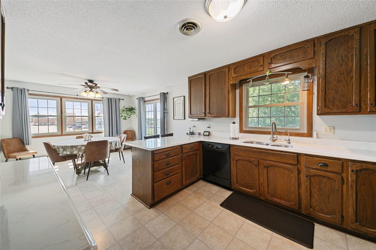 321 Warner Street, Ellsworth WI 54011 - Residential house for sale - MLS #1604393 - image11