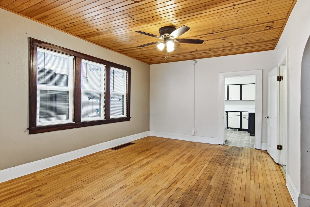 1813 Bellinger Street, Eau Claire WI 54703 - Residential house for sale - MLS #1603334 - image7