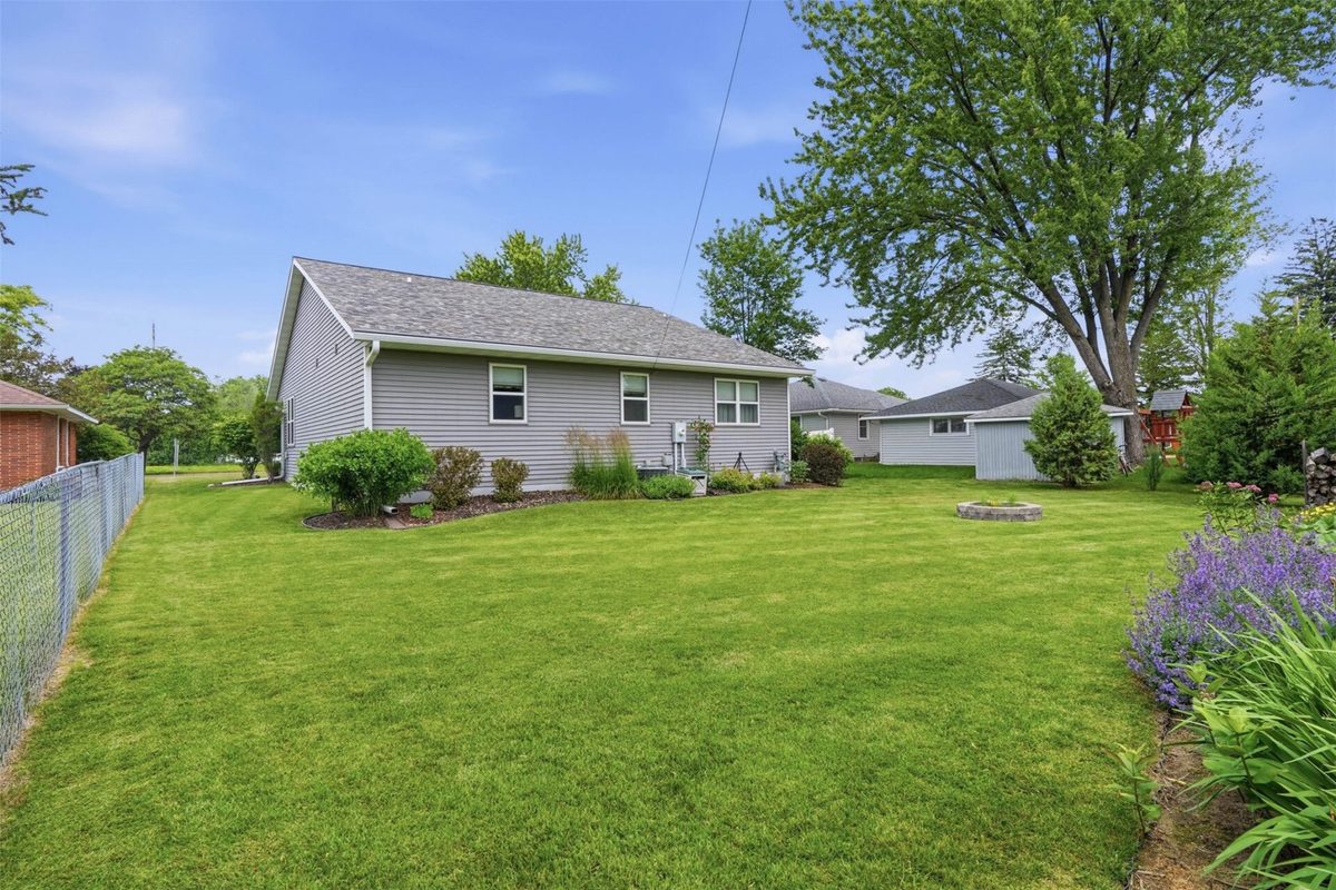 1715 Clairemont Avenue, Eau Claire WI 54701 - Residential house for sale - MLS #1602960 - image36