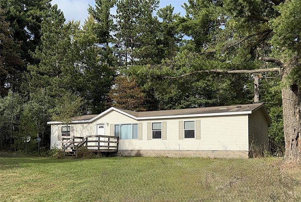 9564 W McCain Road Exeland WI 54835