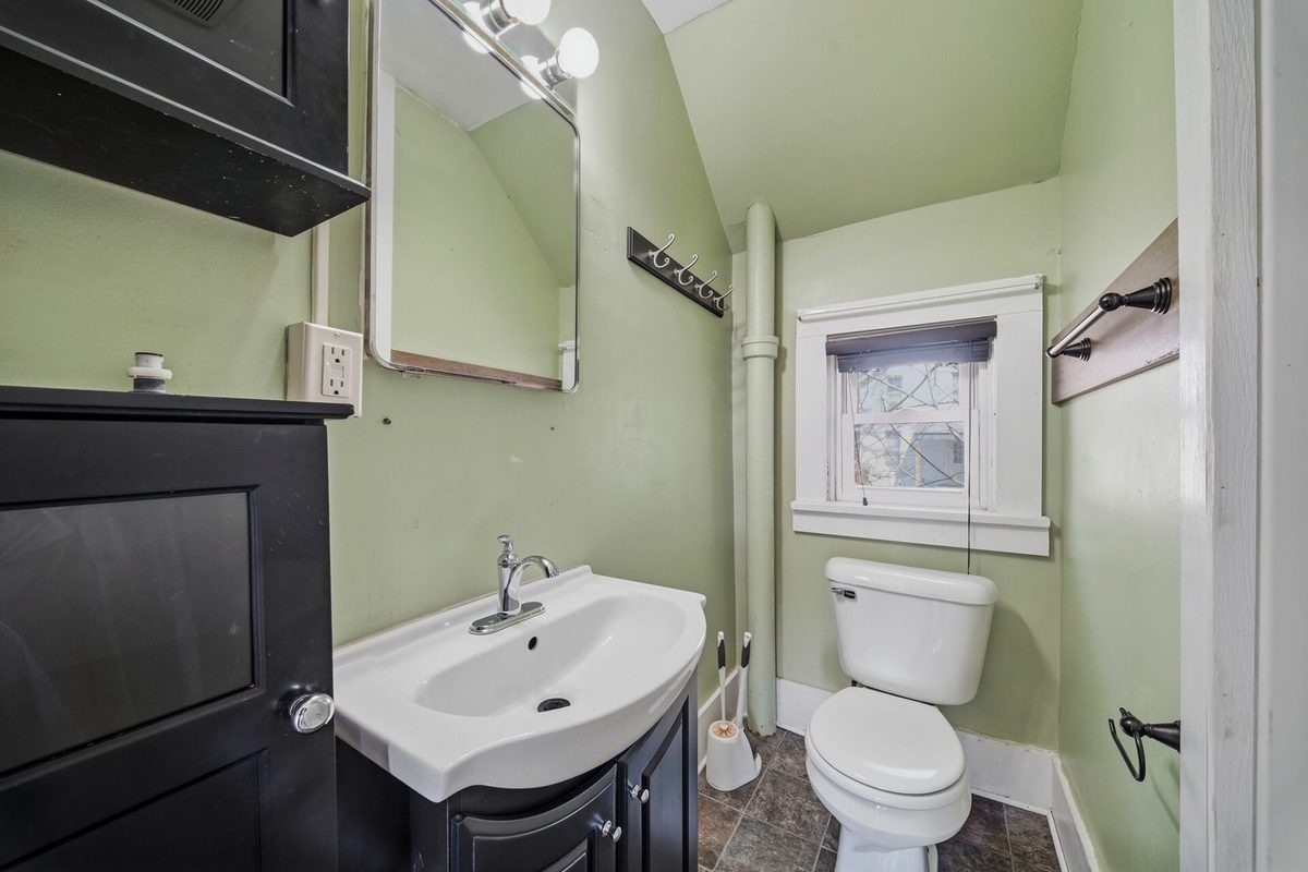 415 Dewey Street, Eau Claire WI 54703 - Residential house for sale - MLS #1600039 - image18