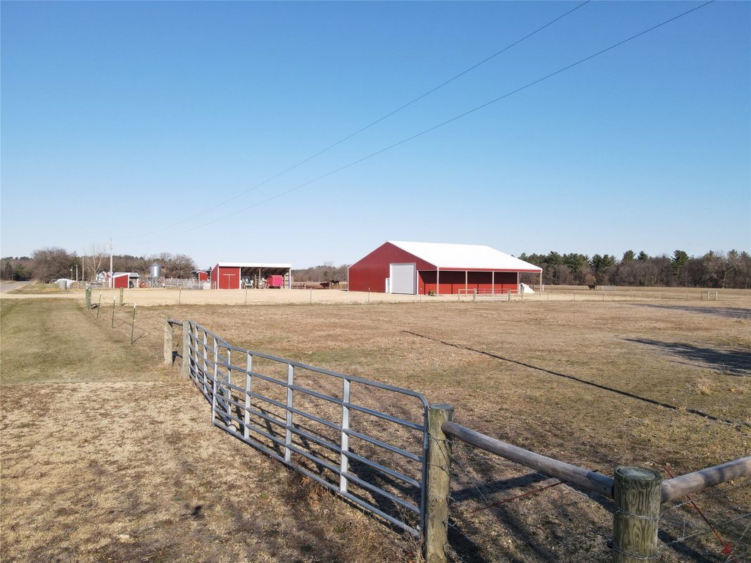 000 90th Avenue Mondovi WI 54755 — photo 2