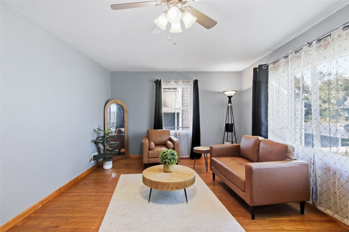 1043 Vine Street, Eau Claire WI 54703 - Residential house for sale - MLS #1605776 - image3