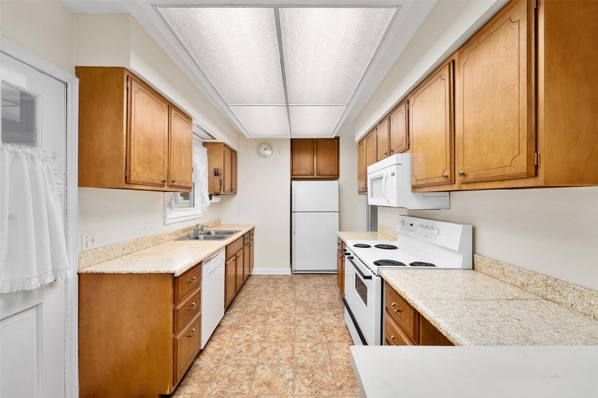 234 Lexington Boulevard, Eau Claire WI 54701 - Residential house for sale - MLS #1605941 - image11