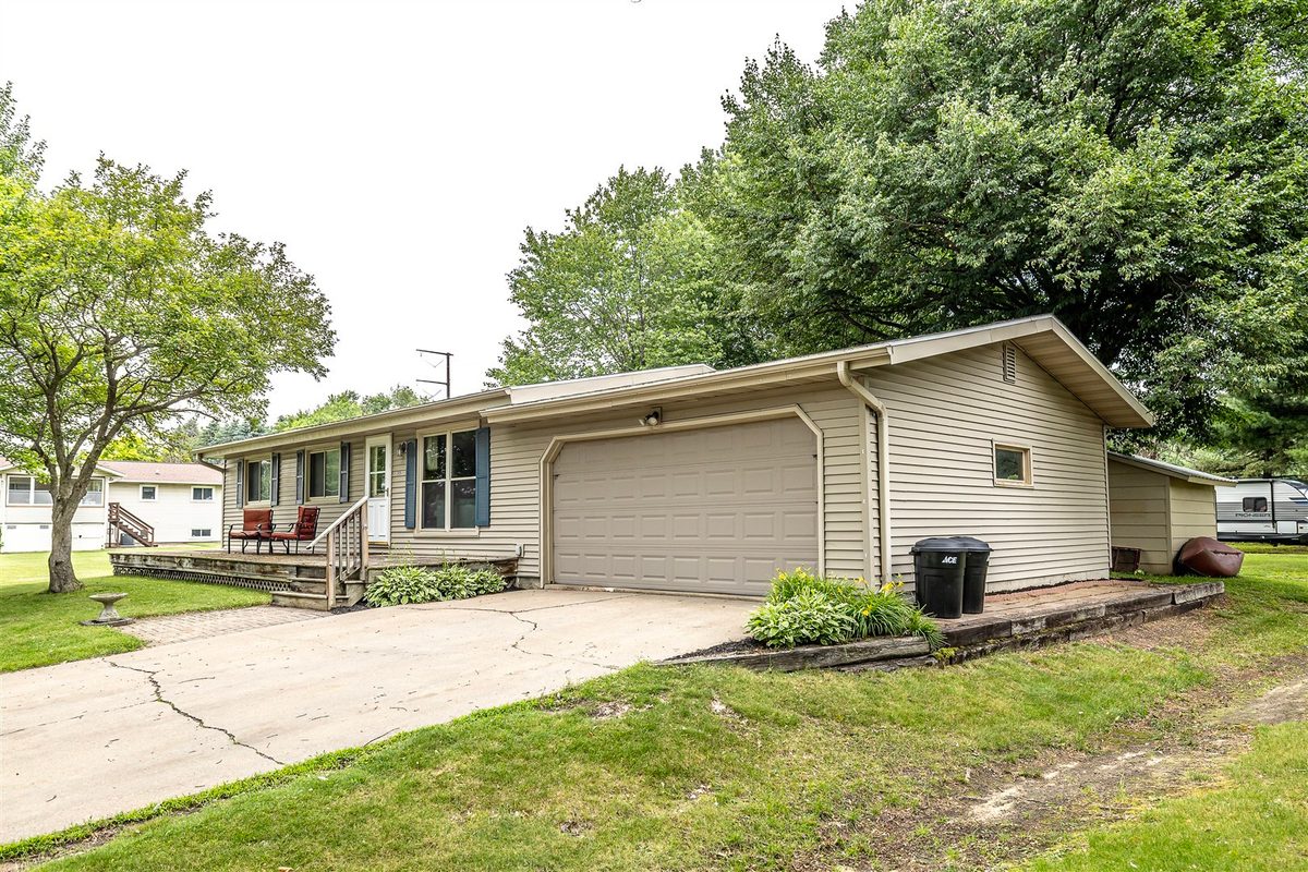 315 Clifton Street, Black River Falls WI 54615 - Residential house for sale - MLS #1602857 - image2