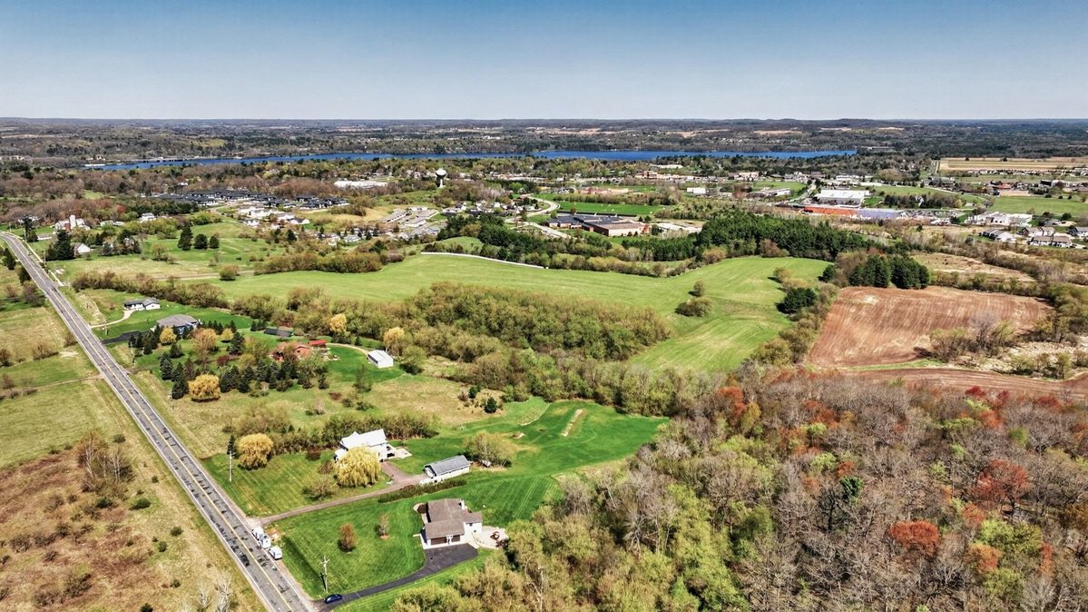 2815 Dairyland Road SE, Menomonie, WI
