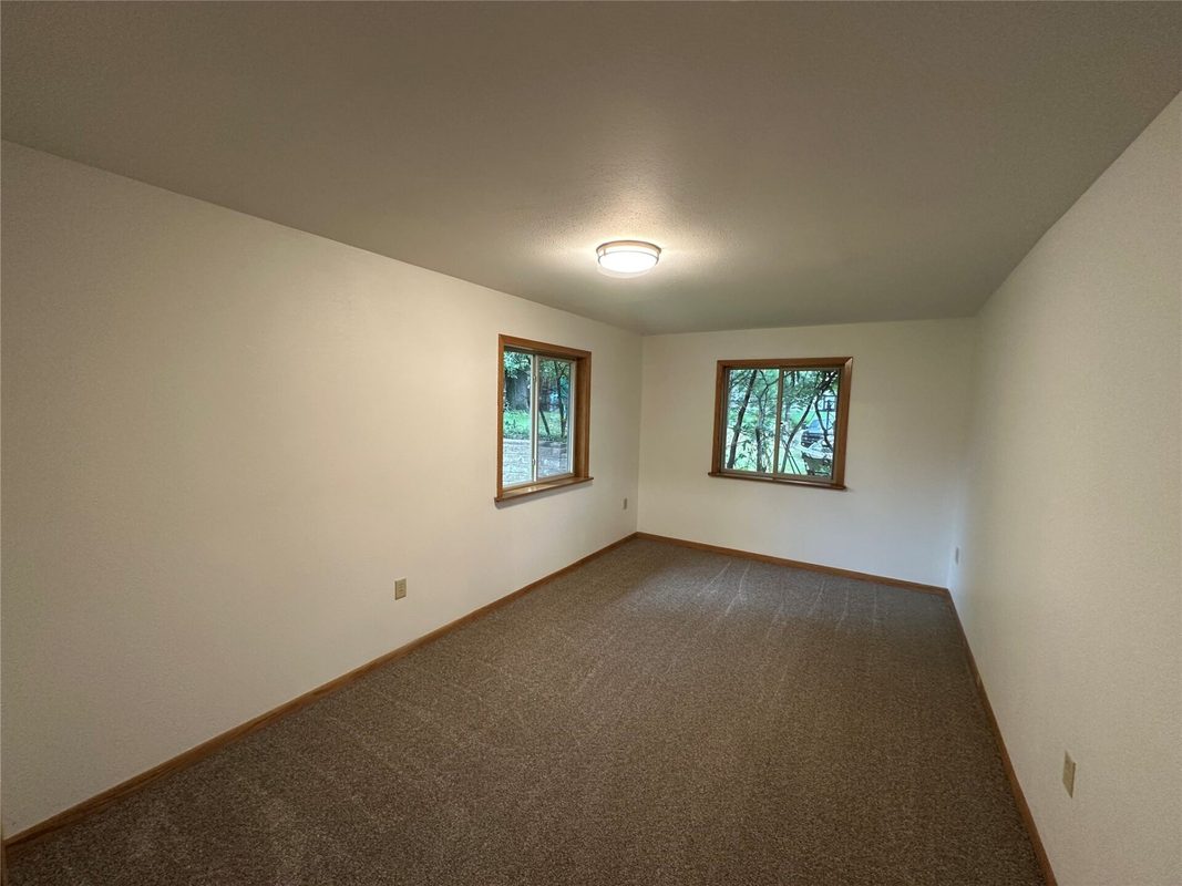 2610 Mont Claire Road, Eau Claire WI 54703 - Residential house for sale - MLS #1605294 - image14