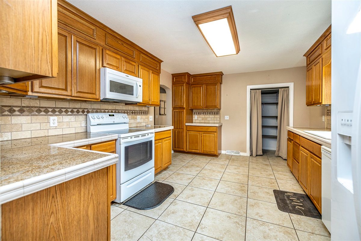 2000 Pitcher Street, Neillsville WI 54456 - Residential house for sale - MLS #1604714 - image4
