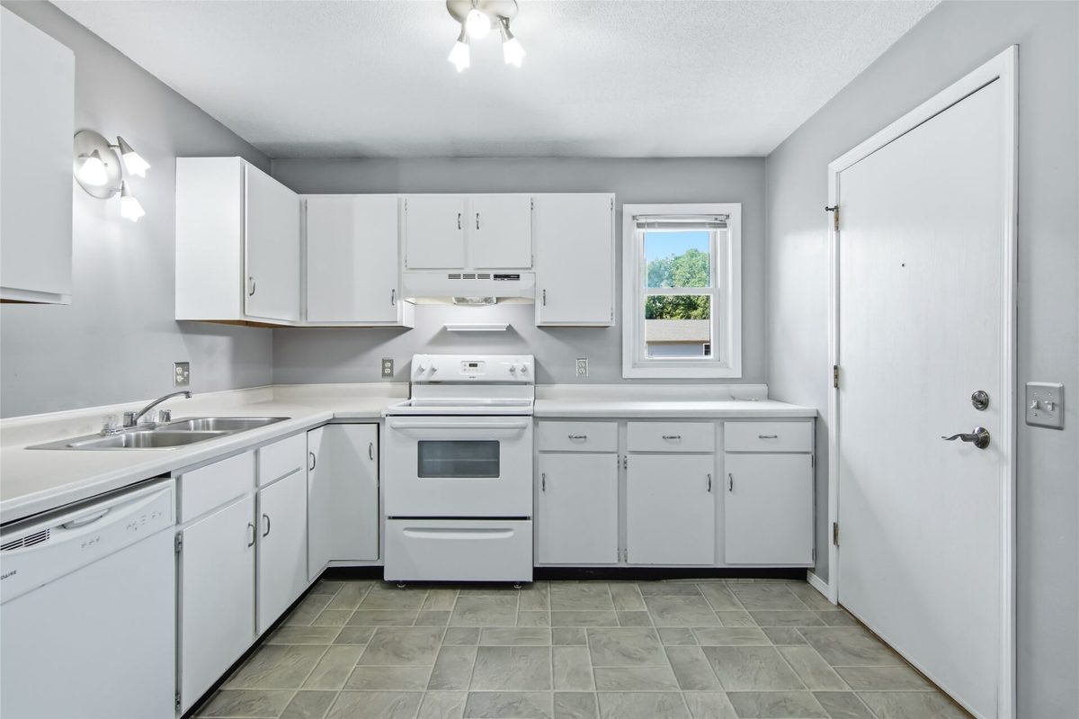 227 Harvest Lane, Altoona WI 54720 - Residential house for sale - MLS #1604259 - image11