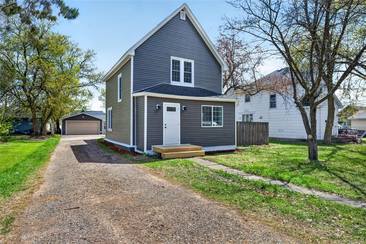 816 Summit Street, Spooner WI 54801 - Residential house for sale - MLS #1600786 - image2