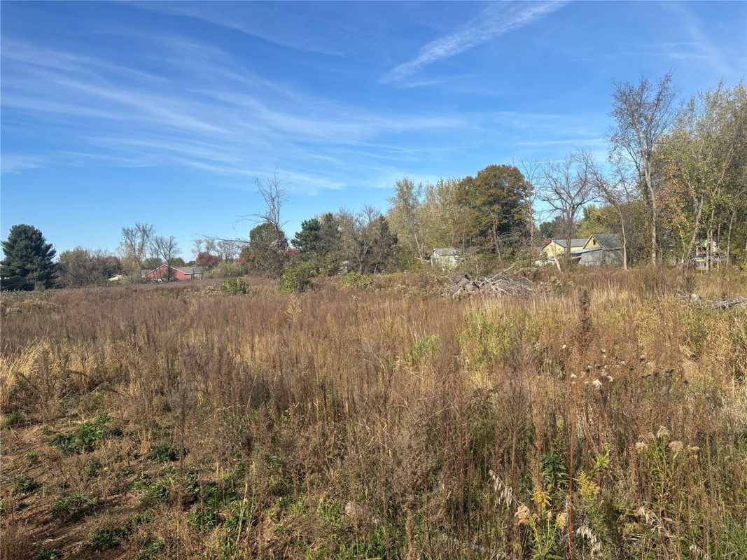 2726-2728 Vine Street, Eau Claire WI 54703 - Land house for sale - MLS #1606104 - image4