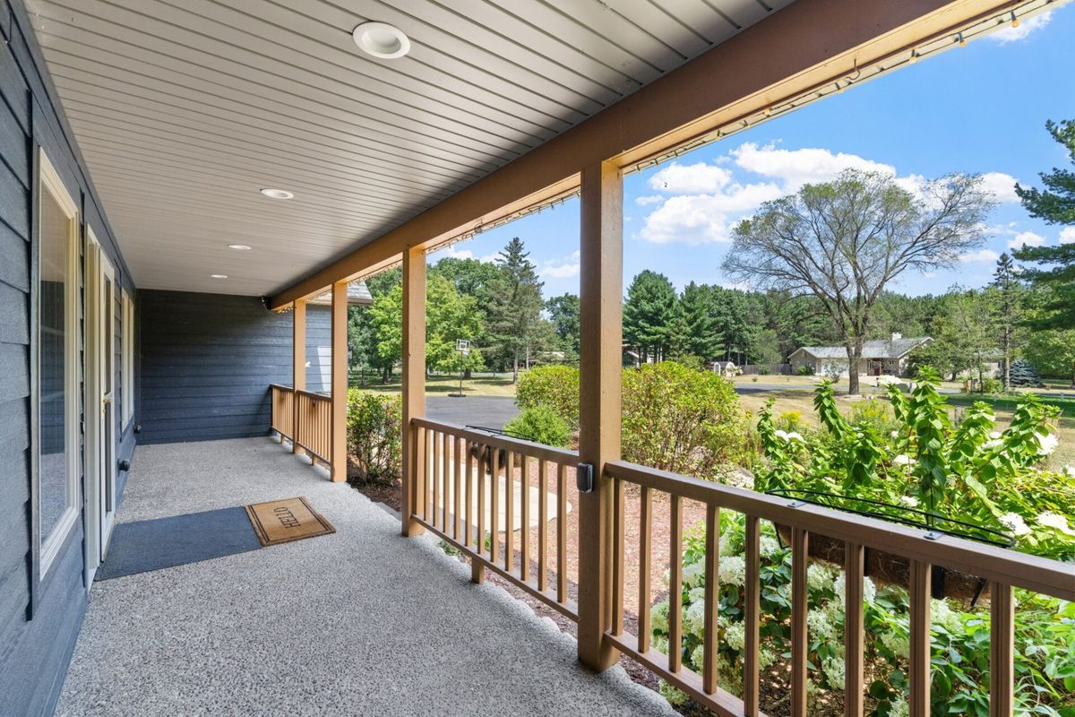 2403 Eagle Ridge Drive, Menomonie WI 54751 - Residential house for sale - MLS #1604526 - image4