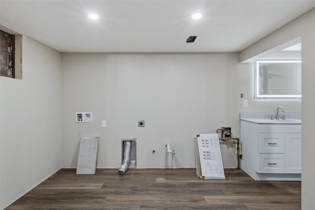 2422 4th Street, Eau Claire WI 54703 - Residential house for sale - MLS #1606149 - image27