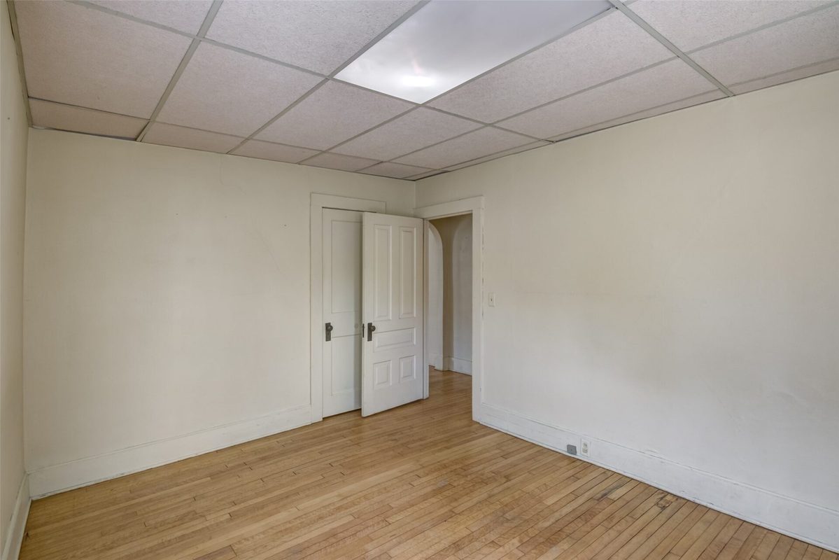 1022 Madison Street, Eau Claire WI 54703 - Residential house for sale - MLS #1604163 - image13