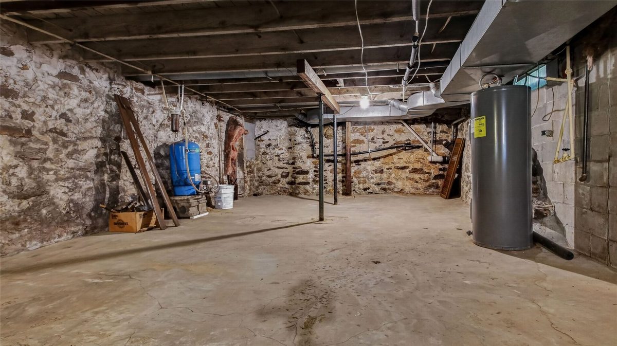 N8481 Kleba Road, Hixton WI 54635 - Farm house for sale - MLS #1603942 - image22
