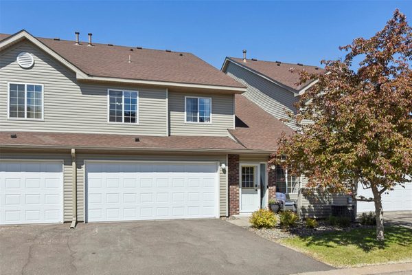 2335 Oakridge Circle, Hudson WI 54016 - Residential house for sale - MLS #1601662 - image1