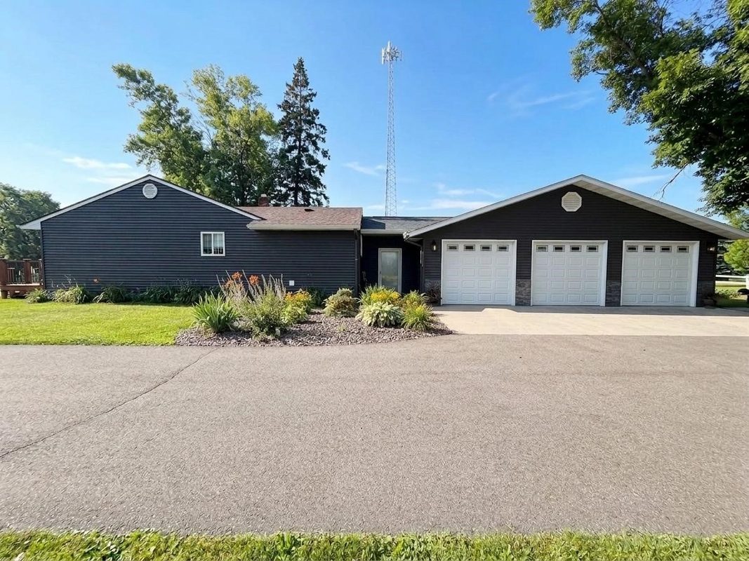 310 Clinton Street, Almena WI 54805 - Residential house for sale - MLS #1602802 - image2