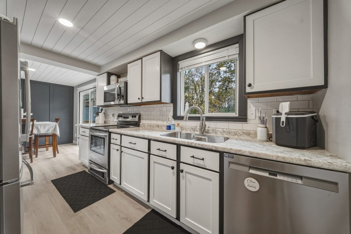 S7990 State Road 93, Eau Claire WI 54701 - Residential house for sale - MLS #1606052 - image16