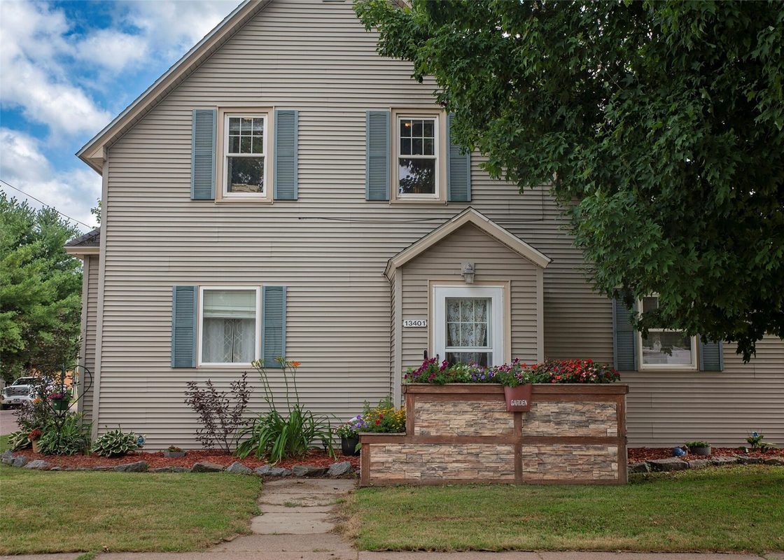 13401 Thomas Street, Osseo WI 54758 - Residential house for sale - MLS #1603497 - image2