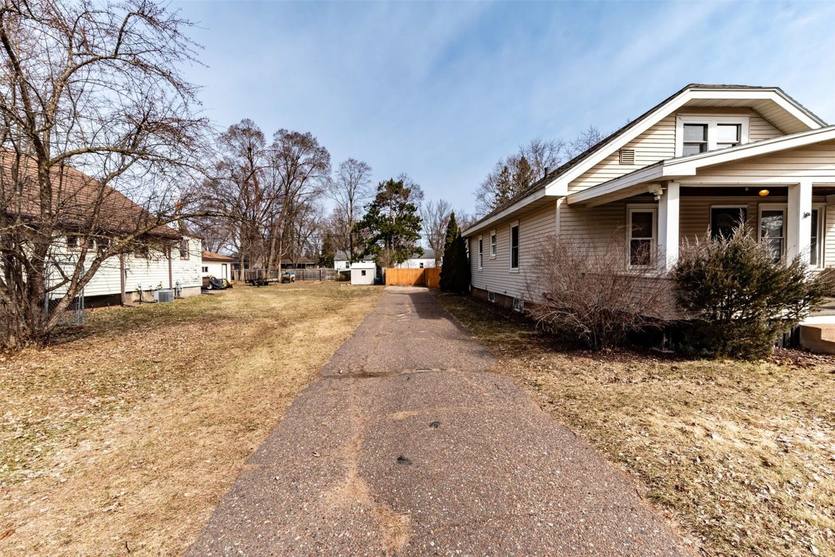 716 Mansfield Street, Chippewa Falls, WI — photo 27