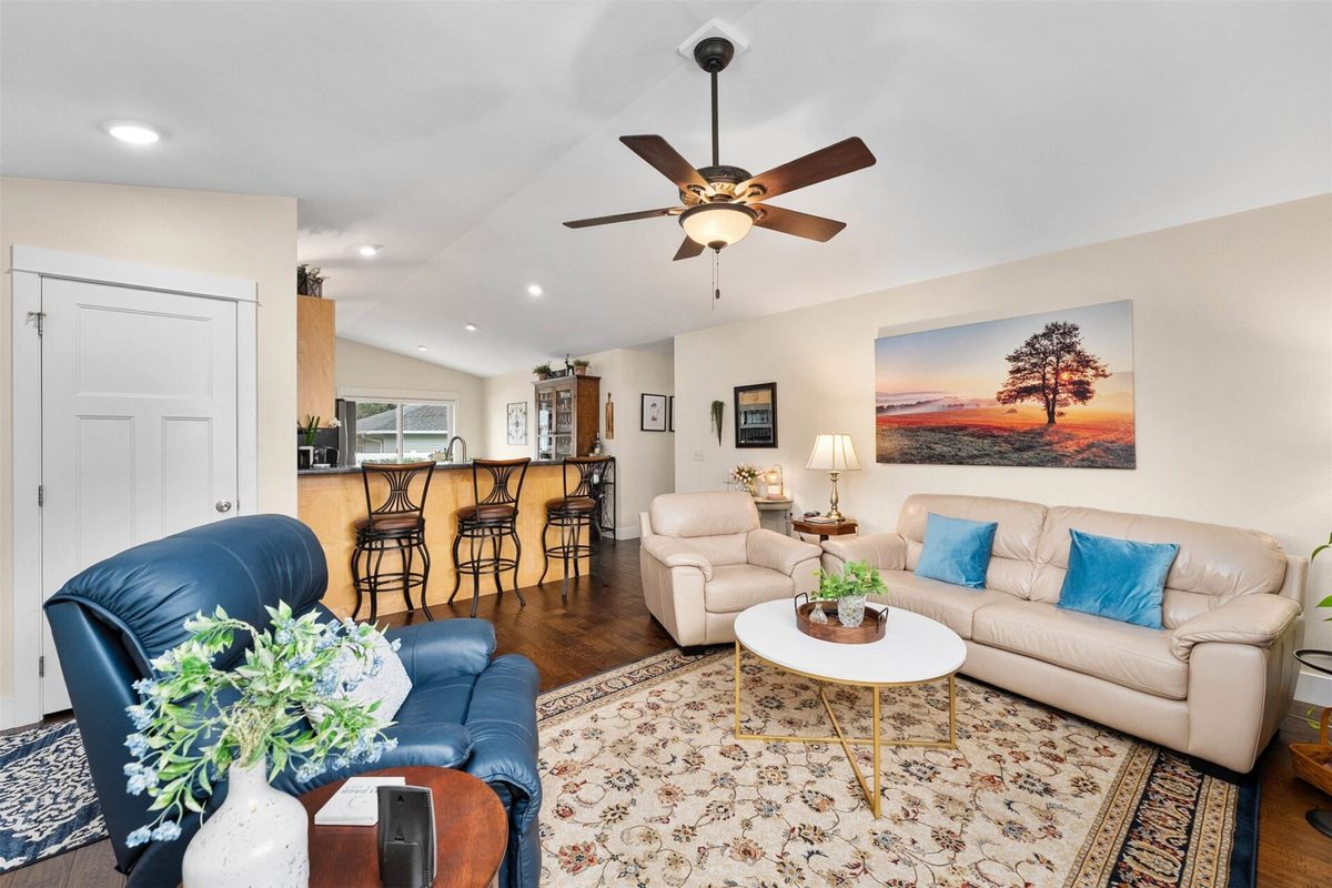 1715 Clairemont Avenue, Eau Claire WI 54701 - Residential house for sale - MLS #1602960 - image7