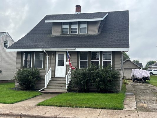 609 Jefferson Street Arcadia WI 54612