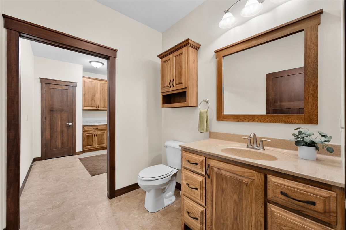 1904 Deblene Lane, Eau Claire WI 54703 - Residential house for sale - MLS #1606176 - image31