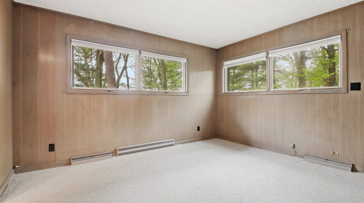 6092N West Shore Lane, Stone Lake, WI