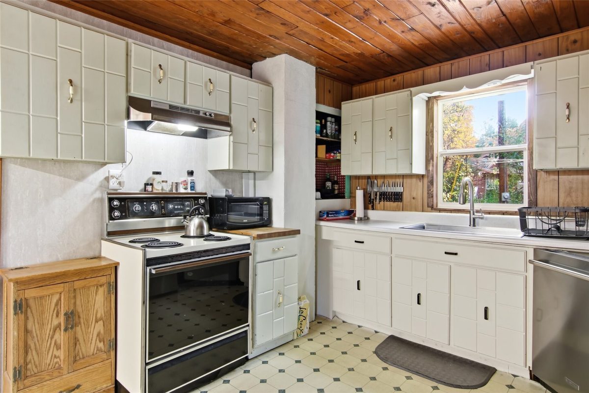 9301 Olson Drive, Eau Claire WI 54703 - Residential house for sale - MLS #1606075 - image17
