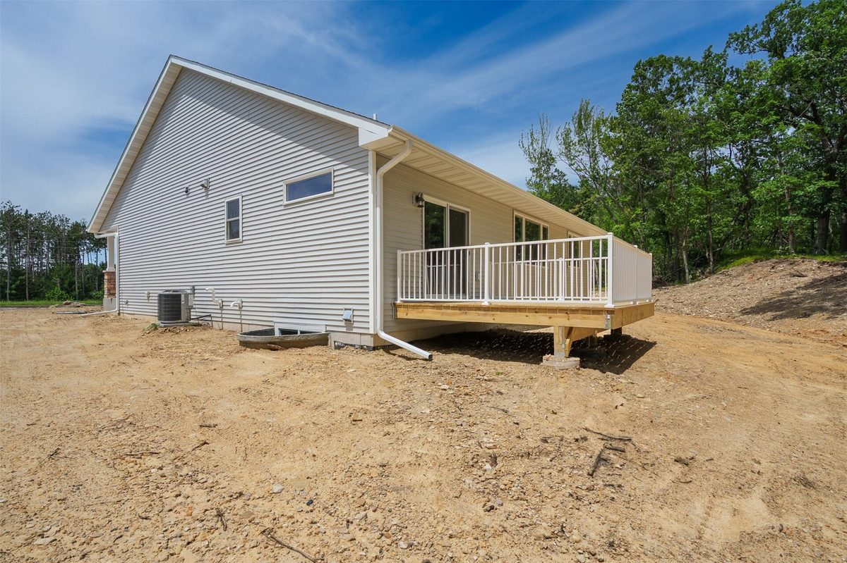 1173 Craven Court, Eau Claire, WI