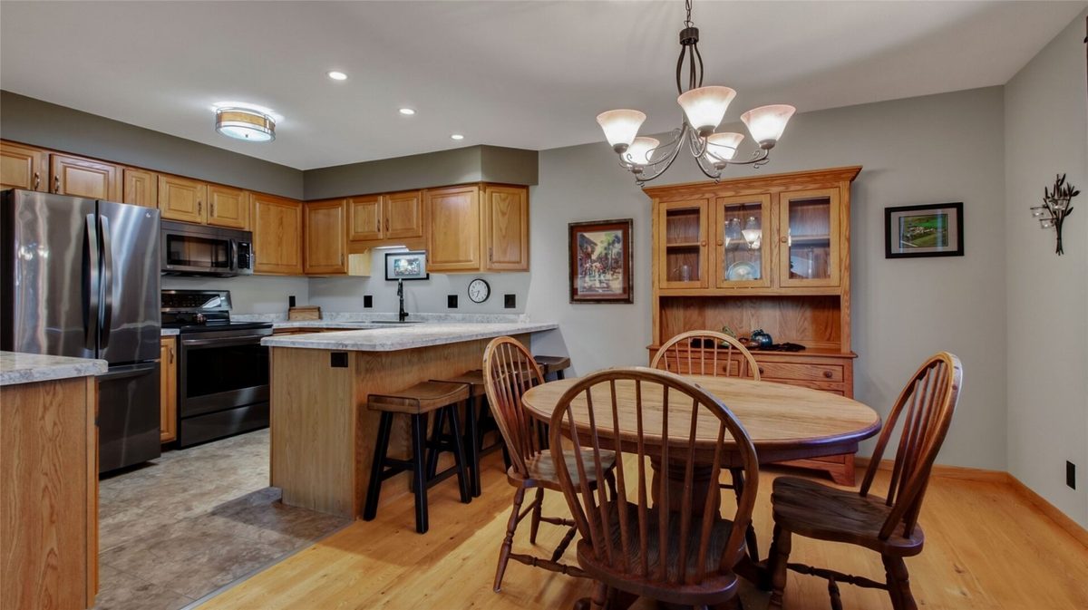 1107 Knollwood Trail, Altoona WI 54720 - Residential house for sale - MLS #1604848 - image6