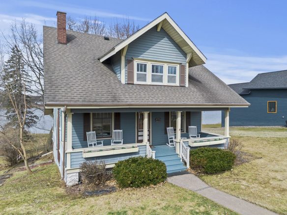 1515 3rd Avenue Cumberland WI 54829 — photo 1