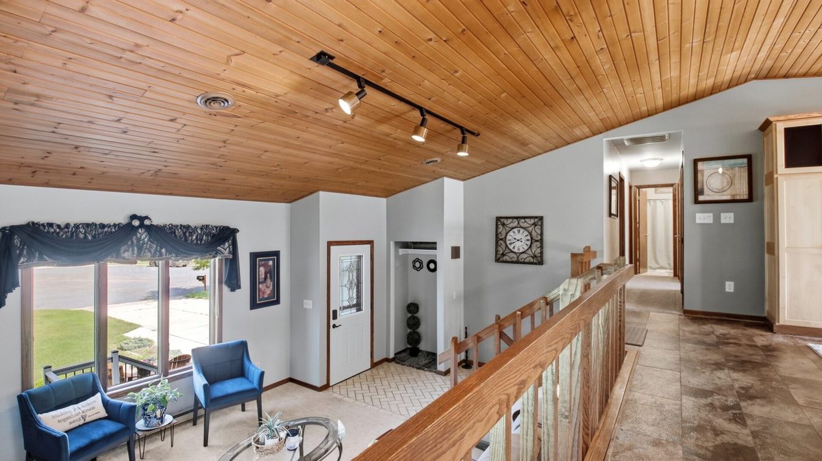 2416 Aurora Circle, Menomonie WI 54751 - Residential house for sale - MLS #1603565 - image9