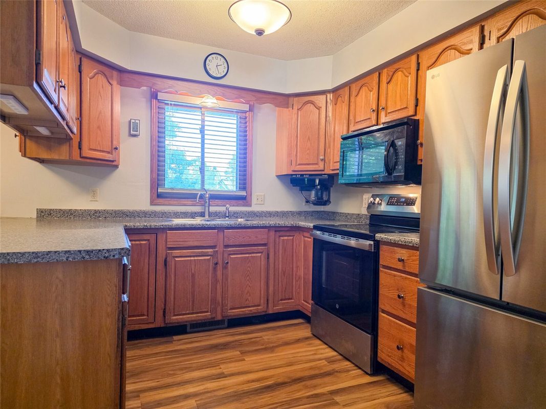 302 Summit Court, Chippewa Falls WI 54729 - Residential house for sale - MLS #1604313 - image3