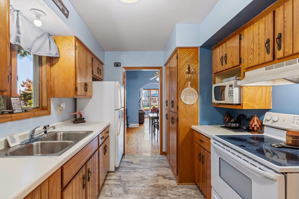 105 6th Avenue, Shell Lake WI 54871 - Residential house for sale - MLS #1605401 - image13
