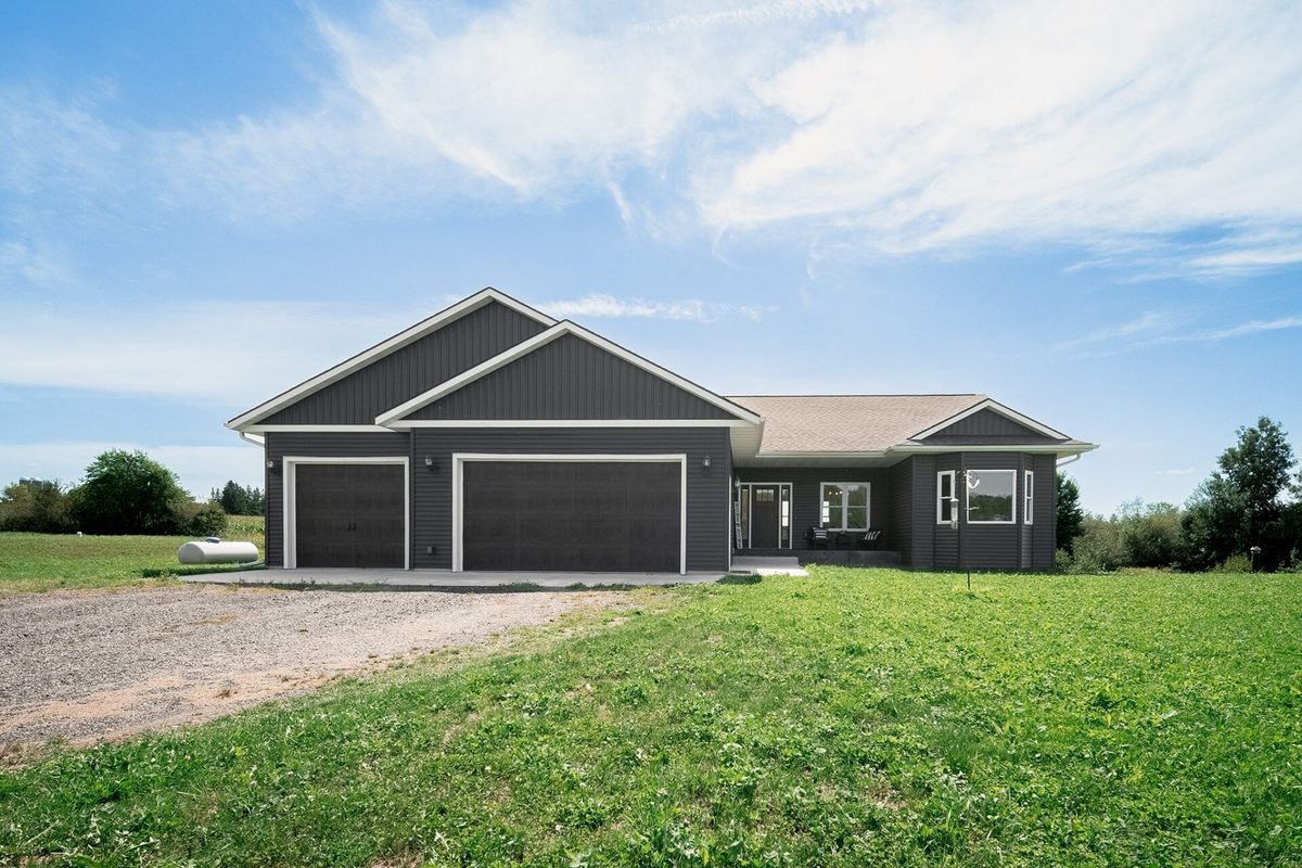 N15452 Castle Oaks Drive, Thorp WI 54771 - Residential house for sale - MLS #1604896 - image9