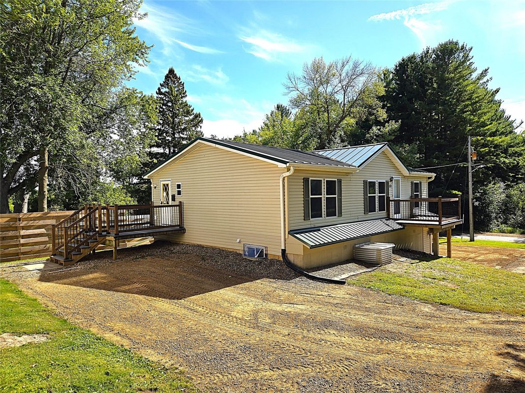 131 2nd Avenue, Clear Lake WI 54005 - Residential house for sale - MLS #1605251 - image3