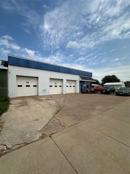 102 W Broadway Street
