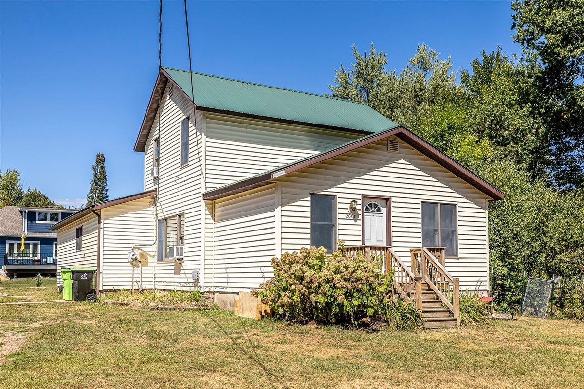 2000 Pitcher Street, Neillsville WI 54456 - Residential house for sale - MLS #1604714 - image2