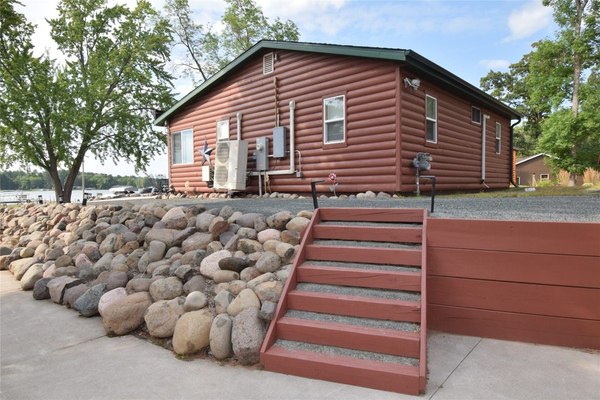 6587 Blue Heron Bay Drive, Siren WI 54872 - Residential house for sale - MLS #1604342 - image9