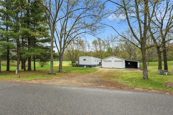 S 8101 South Road Mondovi WI 54755 — photo 1