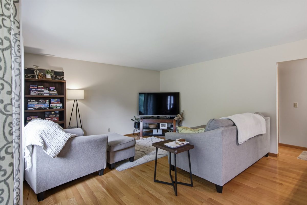 2231 Frank Street, Eau Claire WI 54703 - Residential house for sale - MLS #1602843 - image3