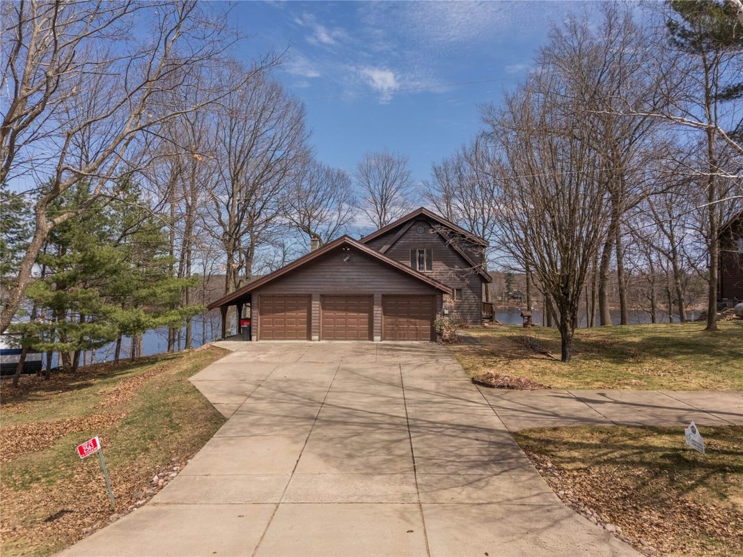 2563 27 1/4 27 3/4 Street Rice Lake WI 54868 — photo 2