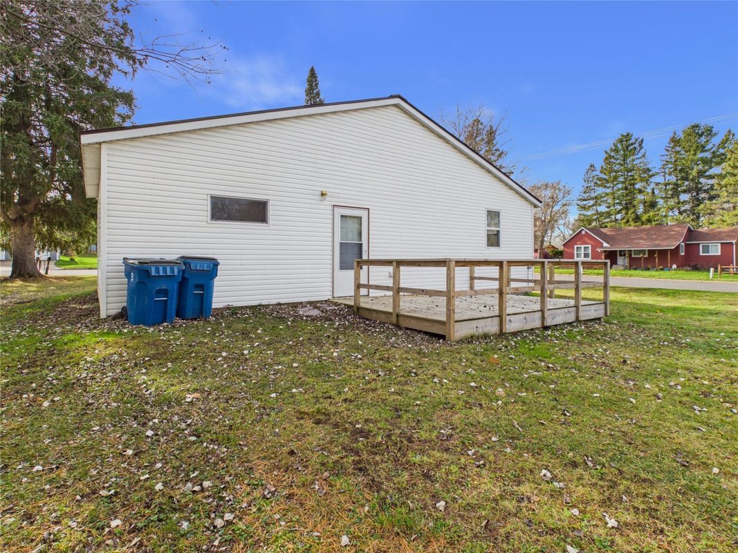 221 2nd Avenue, Shell Lake WI 54871 - Residential house for sale - MLS #1606348 - image32