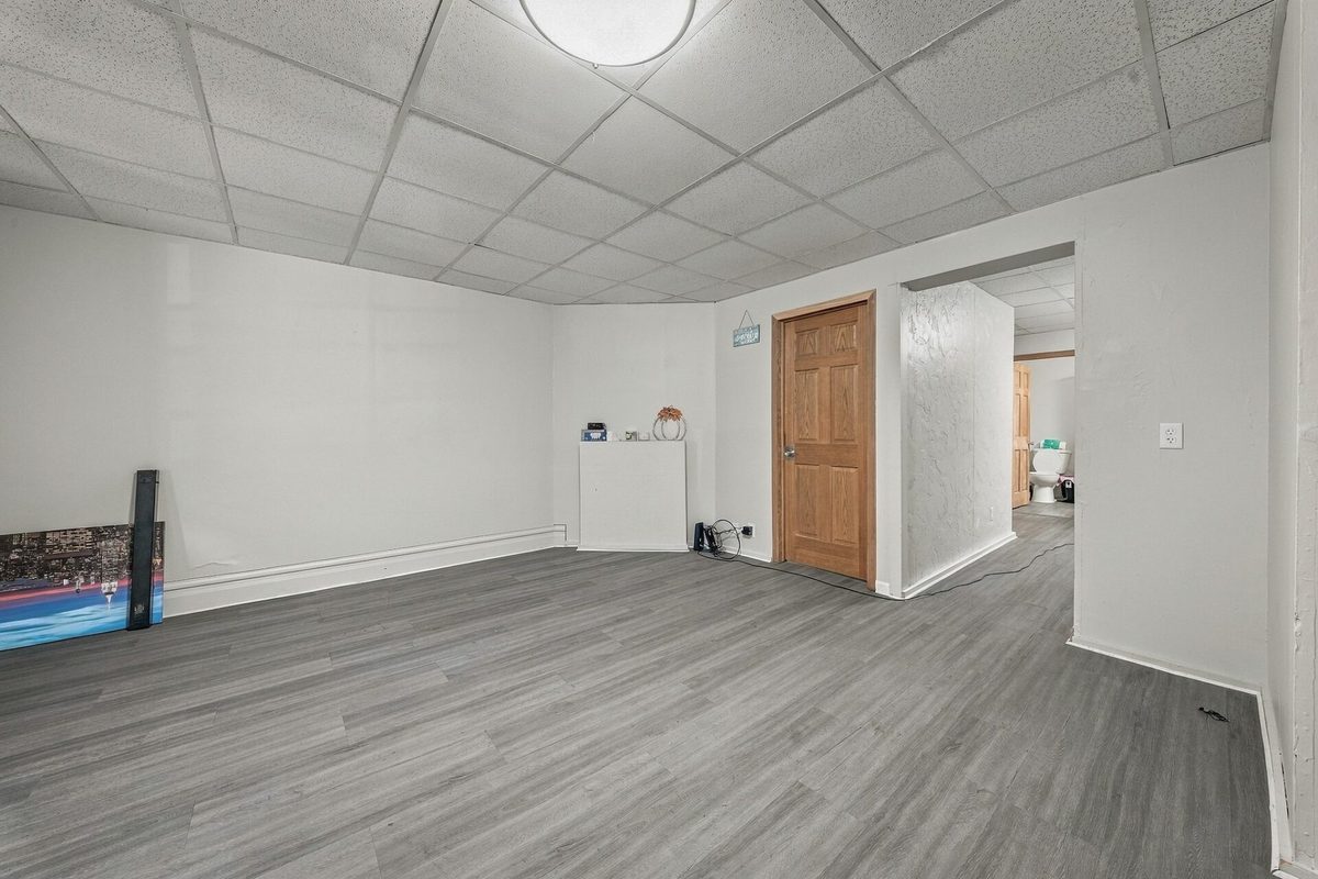 317 Earl Street, Eau Claire WI 54703 - ResidentialIncome house for sale - MLS #1605354 - image8