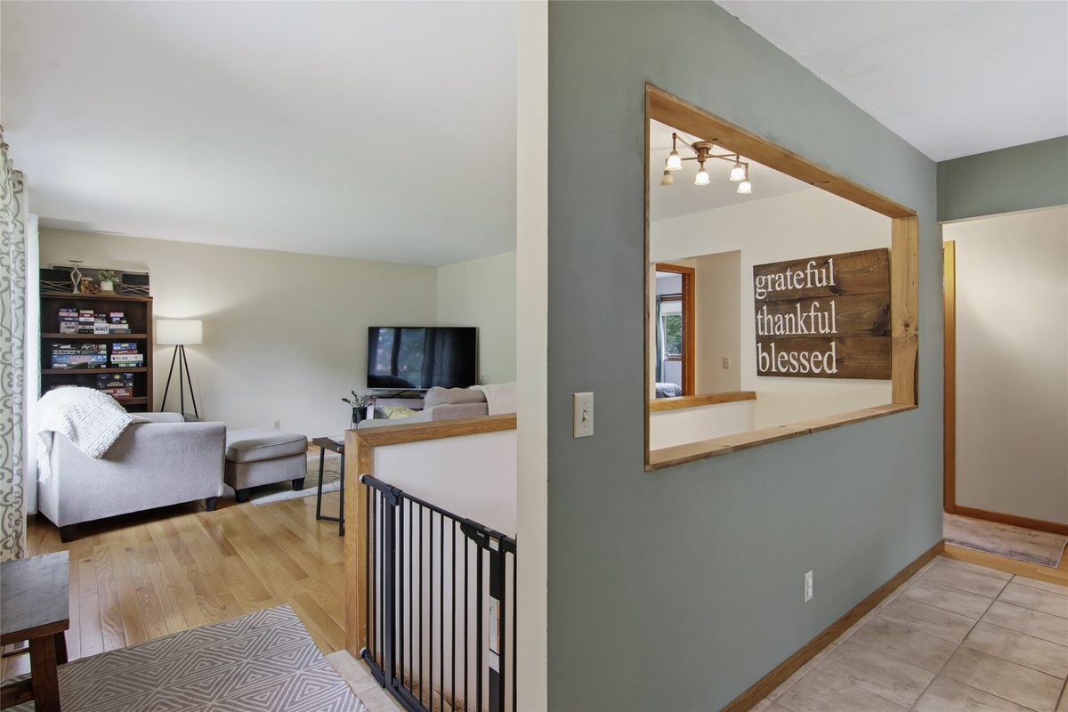 2231 Frank Street, Eau Claire WI 54703 - Residential house for sale - MLS #1602843 - image8