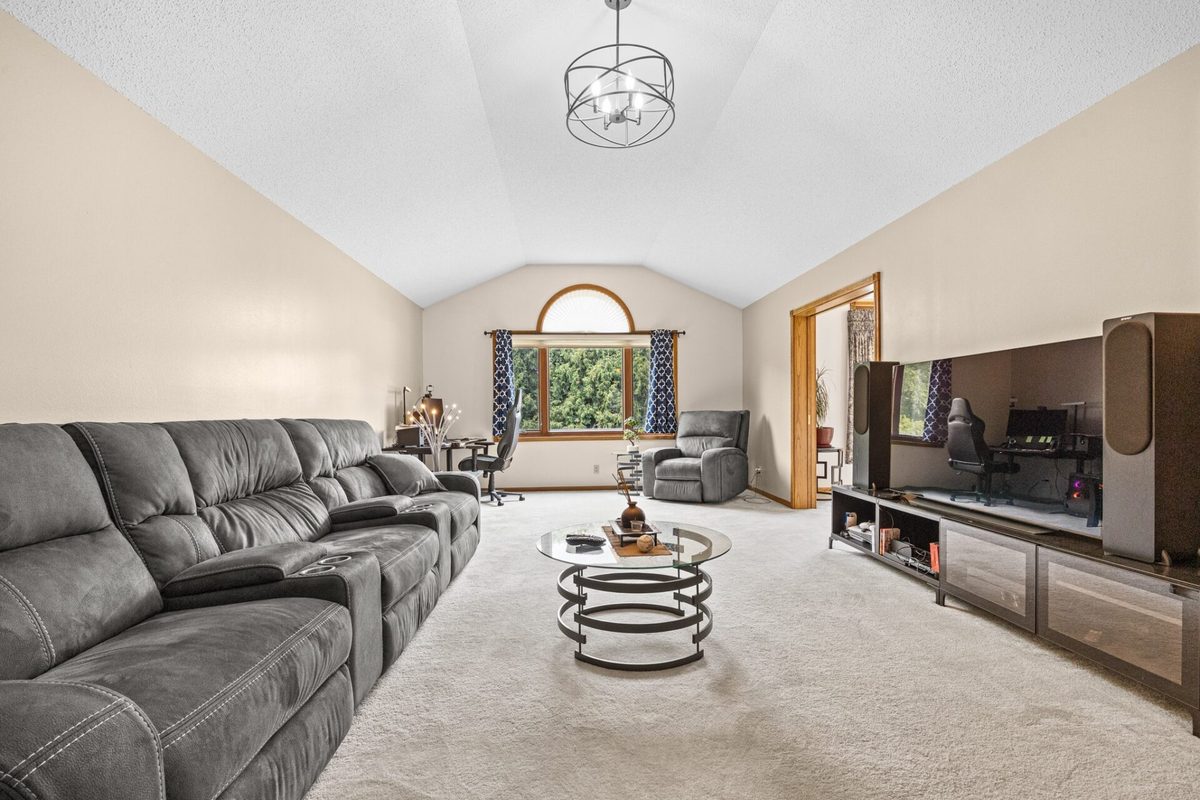 4414 Crest Court, Eau Claire WI 54701 - Residential house for sale - MLS #1603831 - image8