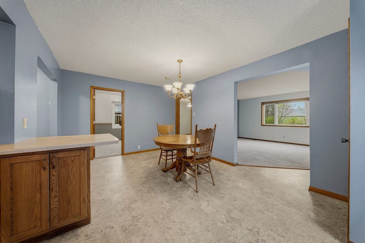 1213 Ervin Road, Eau Claire, WI — photo 14