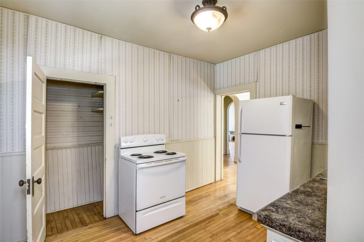 1022 Madison Street, Eau Claire WI 54703 - Residential house for sale - MLS #1604163 - image7