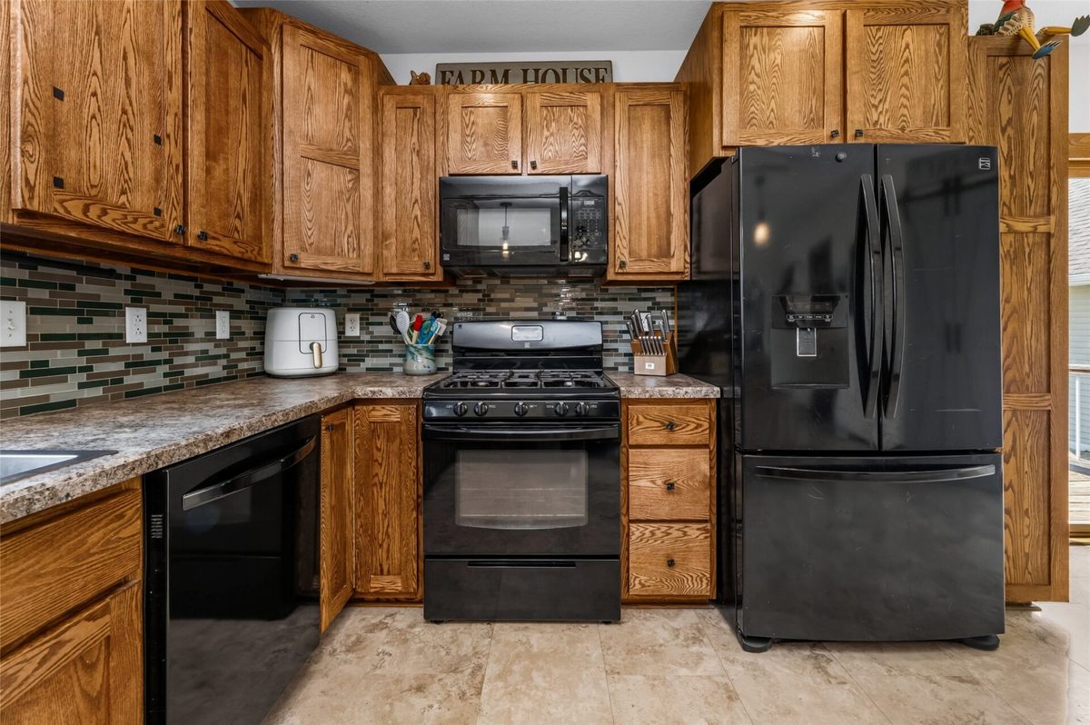 18631 Hobson Street, Whitehall WI 54773 - Residential house for sale - MLS #1603340 - image8